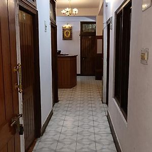 Hotel Sansar